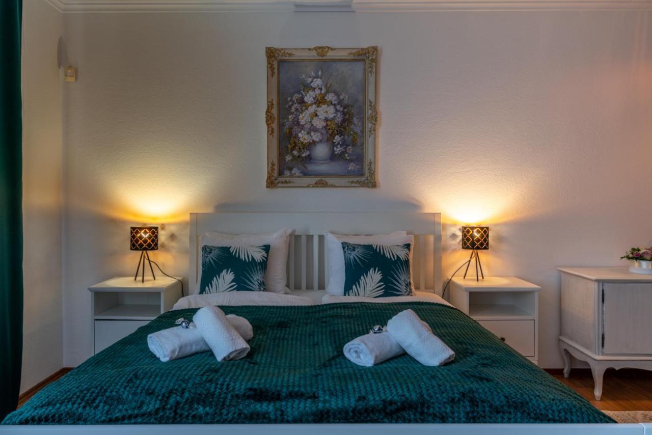 Romantic Studio Secret Garden Budapeşte Dış mekan fotoğraf