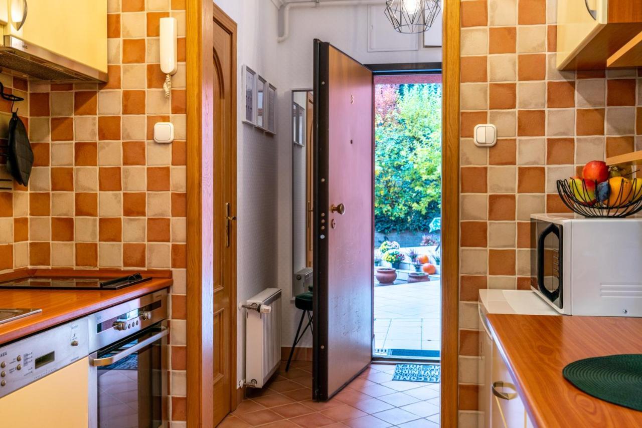 Romantic Studio Secret Garden Budapeşte Dış mekan fotoğraf